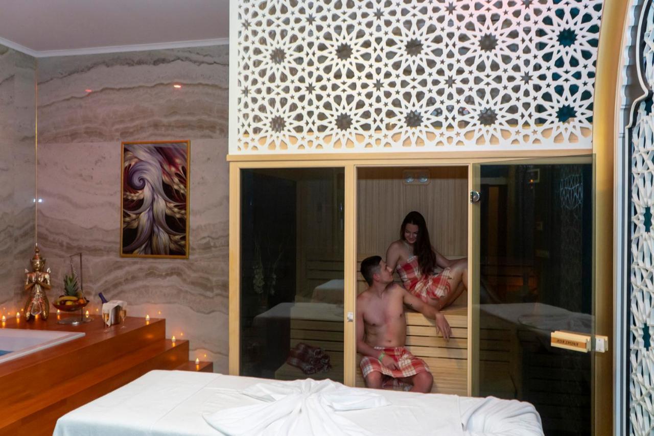 Adalya Art Side Hotel Екстериор снимка